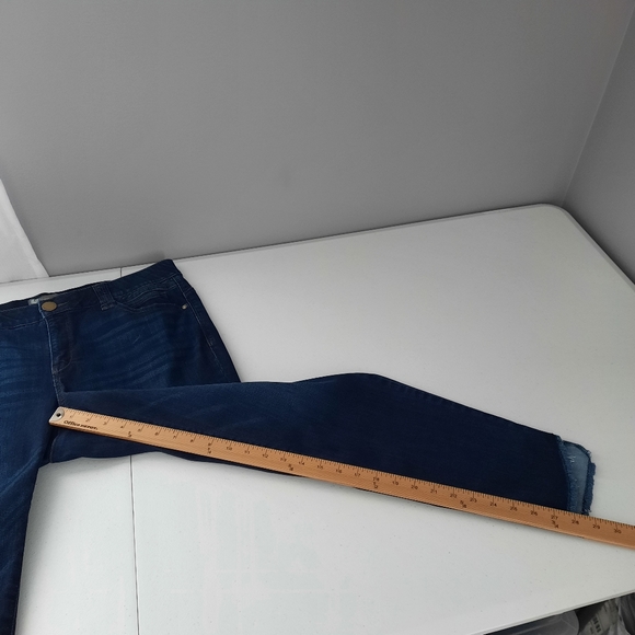 Democracy Ab Technology Dark Wash Raw Hem Ankle Skinny Jeans size 16W - Picture 12 of 14
